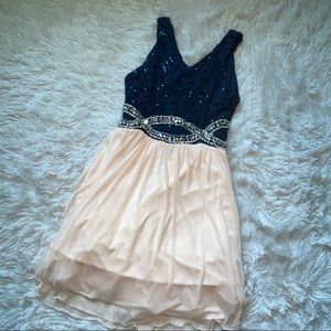 🥳HP🥳 Adorable Little girls formal party dress